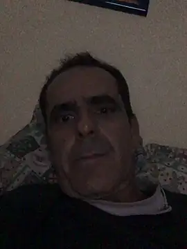 Snapshot of tiago1981pt chatting on December 18, 2:50 am tiago1981pt online show from December 18, 2:50 am