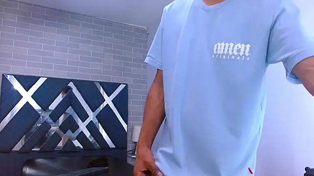 marcus hans  online show from November 12, 4:40 pm