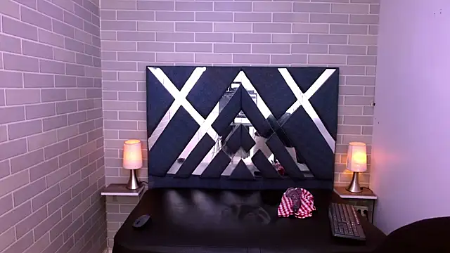 marcus hans  online show from November 26, 6:53 pm