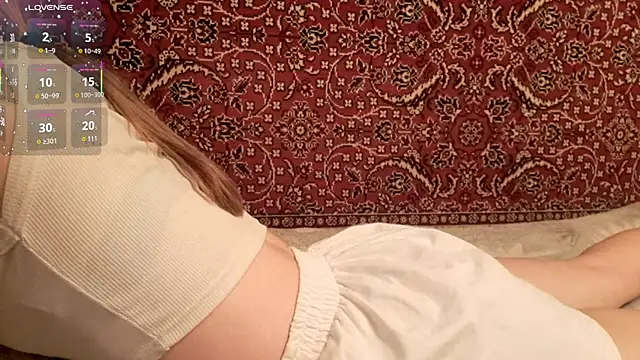 ivetabloom online show from October 21, 5:13 pm