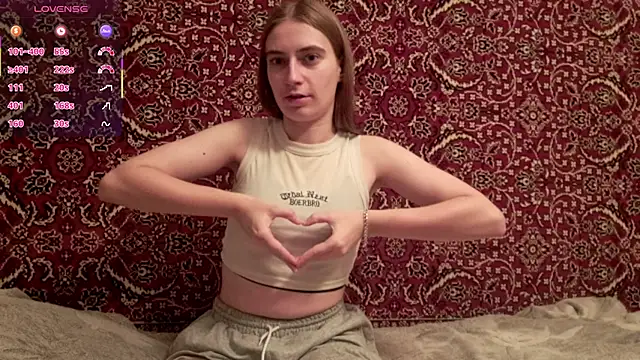 ivetabloom online show from November 11, 8:09 pm