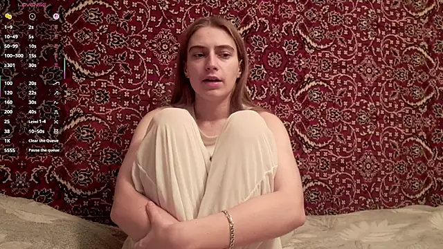 ivetabloom online show from December 4, 7:55 pm