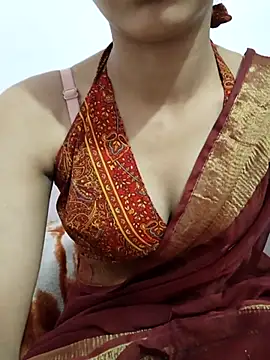 Snapshot of anayahotty chatting on October 12, 10:31 pm anayahotty online show from October 12, 10:31 pm