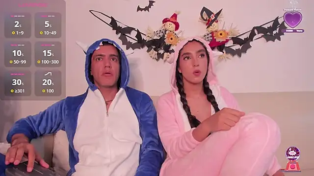 jazmin aladdin online show from October 31, 3:51 am