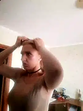 Snapshot of LaraDiva7799 chatting on September 25, 5:55 am LaraDiva7799 online show from September 25, 5:55 am