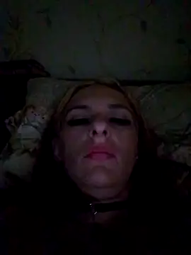 Snapshot of LaraDiva7799 chatting on September 25, 9:51 pm LaraDiva7799 online show from September 25, 9:51 pm