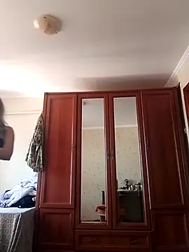 Snapshot of LaraDiva7799 chatting on September 26, 10:19 am LaraDiva7799 online show from September 26, 10:19 am