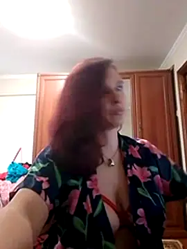 Snapshot of LaraDiva7799 chatting on December 14, 11:37 am LaraDiva7799 online show from December 14, 11:37 am