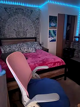 MaciiMayy online show from December 21, 10:50 pm