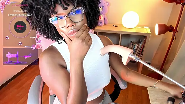 kehlannis  online show from February 27, 7:58 pm