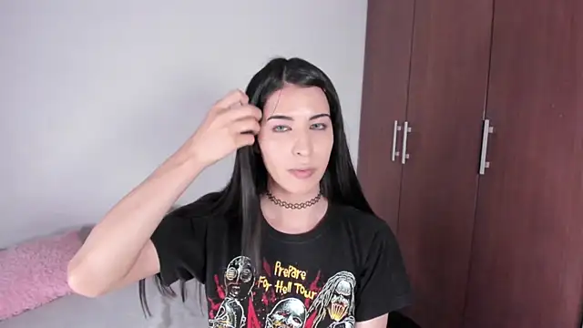 Snapshot of ScarlettRosetti chatting on September 28, 2:17 am ScarlettRosetti online show from September 28, 2:17 am