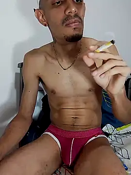 LATINO27CM online show from October 3, 9:12 pm