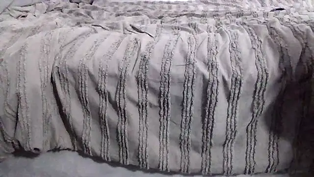 Snapshot of GymKing99 chatting on November 8, 9:13 pm GymKing99 online show from November 8, 9:13 pm