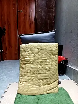 Pipi23  online show from October 21, 1:17 am