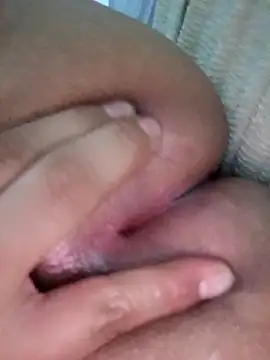 Snapshot of chikosexiii chatting on November 21, 11:58 pm chikosexiii online show from November 21, 11:58 pm