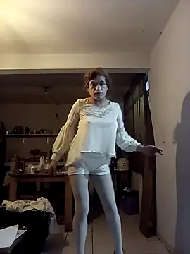 transreyna online show from February 13, 11:06 am