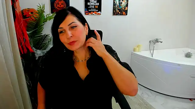 Moon Veloure1 online show from October 21, 4:02 am