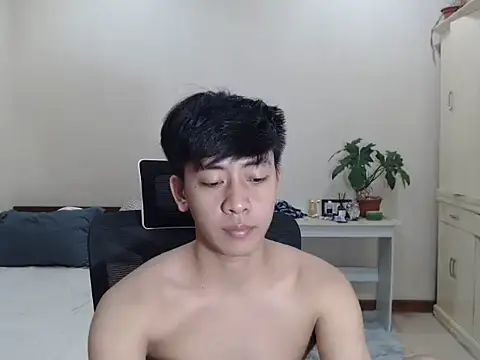 Snapshot of niel_cumshow chatting on November 7, 6:02 am niel cumshow online show from November 7, 6:02 am