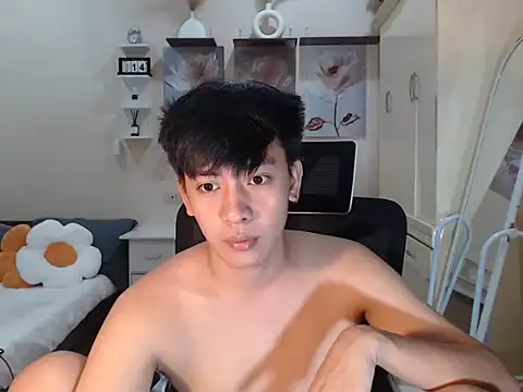 Snapshot of niel_cumshow chatting on November 13, 6:56 am niel cumshow online show from November 13, 6:56 am
