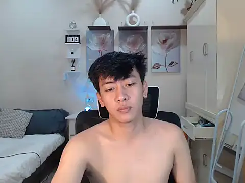 Snapshot of niel_cumshow chatting on November 15, 5:27 am niel cumshow online show from November 15, 5:27 am