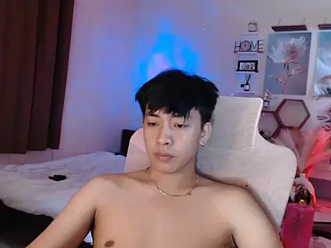 Snapshot of niel_cumshow chatting on December 14, 7:58 am niel cumshow online show from December 14, 7:58 am