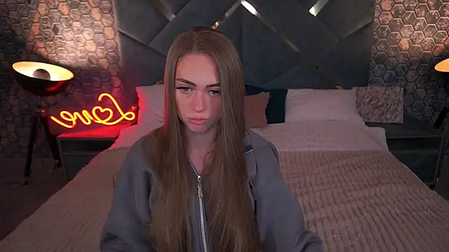 Snapshot of GoGoDream chatting on November 23, 7:41 am GoGoDream online show from November 23, 7:41 am