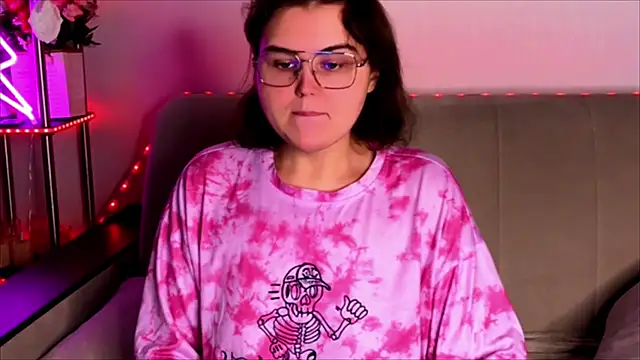  online show from November 13, 4:11 am