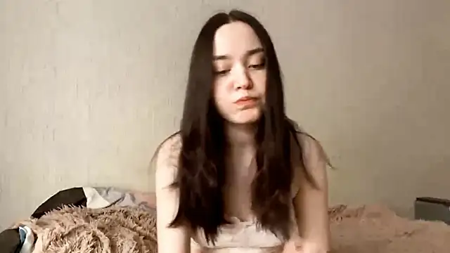 VividSienna online show from October 20, 9:10 am