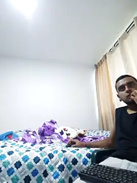 Snapshot of Carlandelli1 chatting on November 13, 10:30 pm Carlandelli1 online show from November 13, 10:30 pm