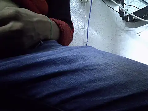 HungHangup online show from September 22, 2:30 pm