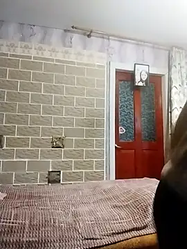 Ponka2011 online show from April 18, 5:00 am