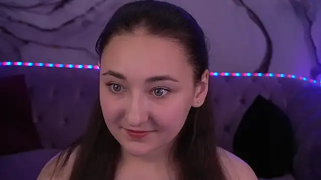 Snapshot of SashaDuvalle chatting on September 27, 6:40 am SashaDuvalle online show from September 27, 6:40 am