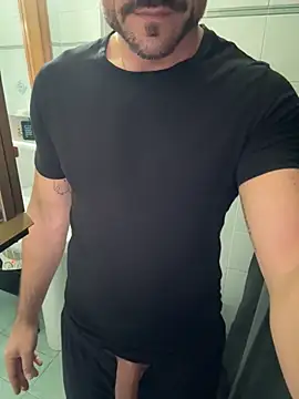 giovan2020 online show from November 9, 9:07 am