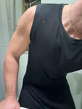 giovan2020 online show from December 17, 7:47 am