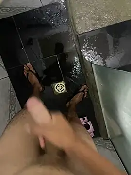 ooMiguel17CM online show from February 19, 2:40 am