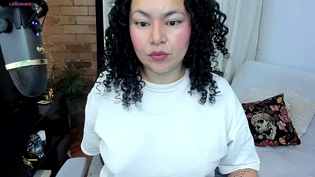 Chubby Licius online show from March 31, 10:54 pm