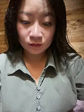 violet-00 online show from March 21, 7:35 am