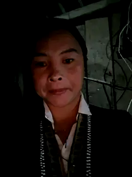 Snapshot of xuxulovezz chatting on November 1, 11:01 am xuxulovezz online show from November 1, 11:01 am