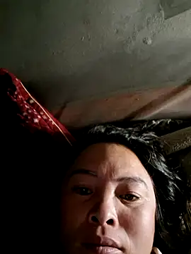 Snapshot of xuxulovezz chatting on November 1, 11:07 pm xuxulovezz online show from November 1, 11:07 pm