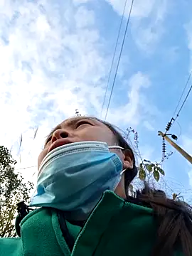 Snapshot of xuxulovezz chatting on November 24, 12:21 am xuxulovezz online show from November 24, 12:21 am