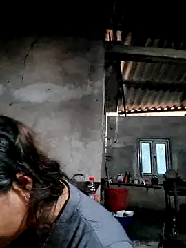 xuxulovezz online show from December 5, 1:03 am