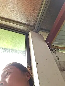 xuxulovezz online show from April 18, 4:38 am