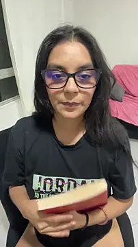 Snapshot of Selene_Wings22 chatting on January 16, 3:10 am Selene Wings22 online show from January 16, 3:10 am