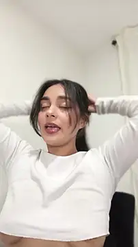 Snapshot of Selene_Wings22 chatting on February 27, 2:44 am Selene Wings22 online show from February 27, 2:44 am