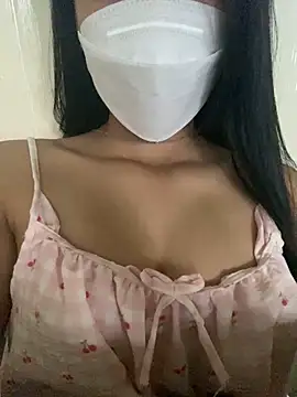 Snapshot of Linh247380 chatting on September 26, 2:15 am Linh247380 online show from September 26, 2:15 am