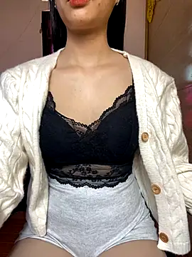 Snapshot of Linh247380 chatting on November 24, 1:38 am Linh247380 online show from November 24, 1:38 am