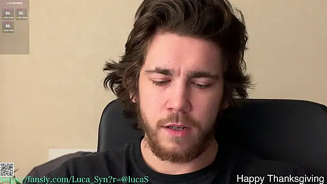 Snapshot of luca_syn chatting on November 27, 6:32 pm luca syn online show from November 27, 6:32 pm