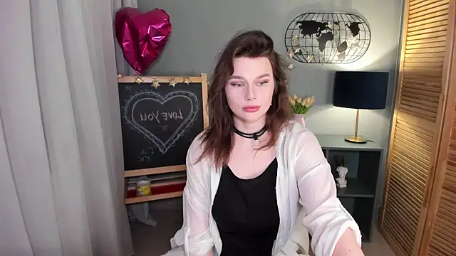 Snapshot of bbJ_one chatting on October 8, 1:25 am bbJ one online show from October 8, 1:25 am