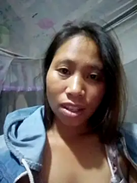 ruby-00 online show from November 18, 6:01 pm