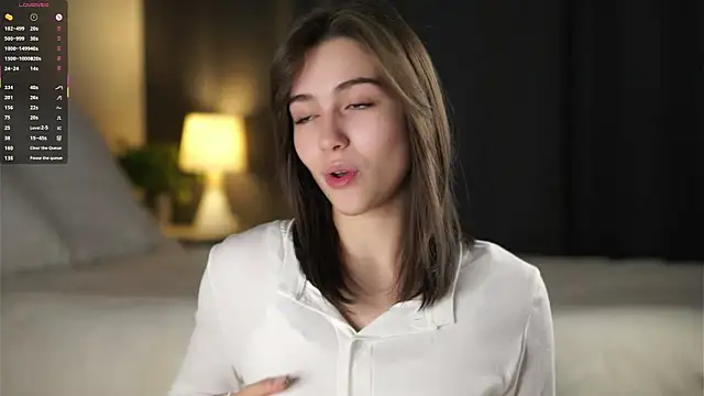 Snapshot of LettySlovacek chatting on November 12, 2:23 am LettySlovacek online show from November 12, 2:23 am